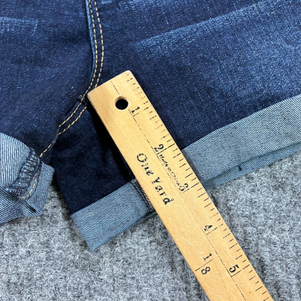 Cielo Jeans USA Womens Denim Shorts Size L Dark Wash Cuffed Stretch Low Rise - Picture 7 of 9